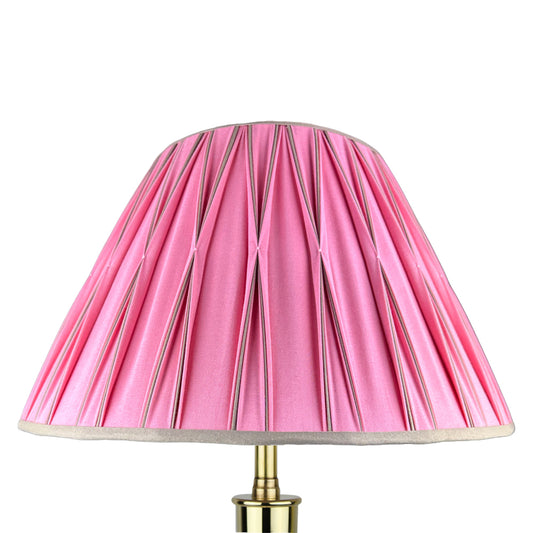 Empire. Rose of Paris / Reindeer . Shadow pleat, smocked